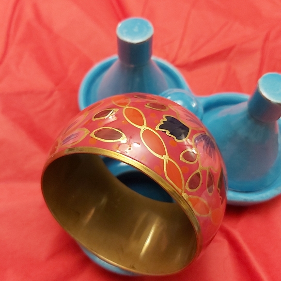 Chic Bracelet (Floral and Golden) - Picture 8 of 8